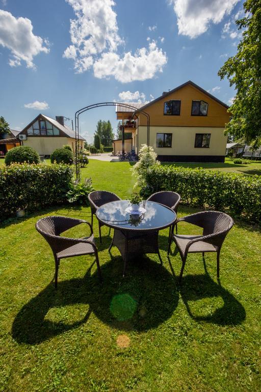 Brivdienu Majas Parupes Bauska Exteriör bild